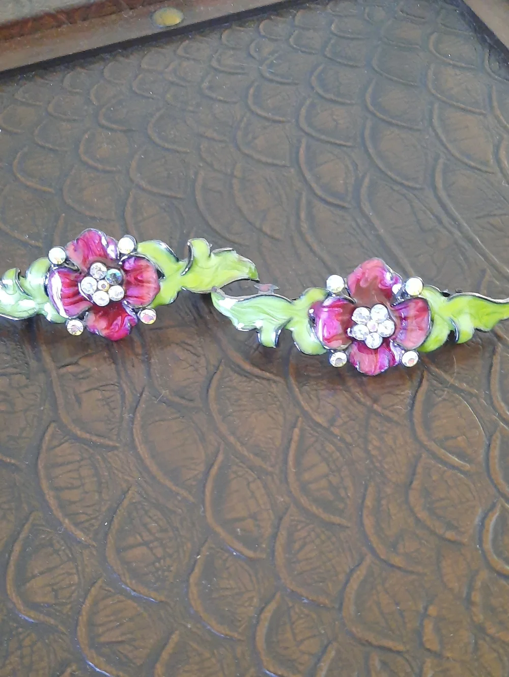 Pink Floral Rhinestone Decorative Barrettes with Green Leaves